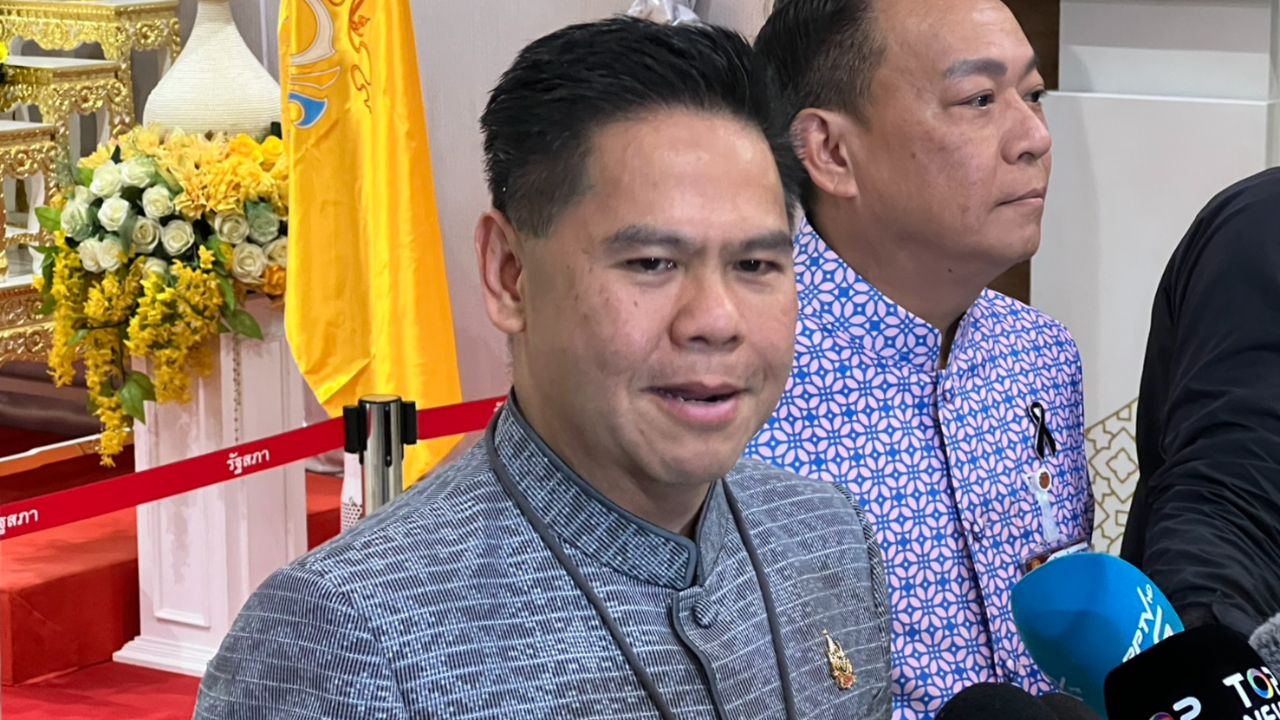 “วราวุธ” ยัน มีแค่ระบอบ ปชต. ไม่มีระบอบน้ำเงิน-ทักษิณ ขอผู้ชุมนุมใช้สิทธิ์ใต้กรอบกฎหมาย