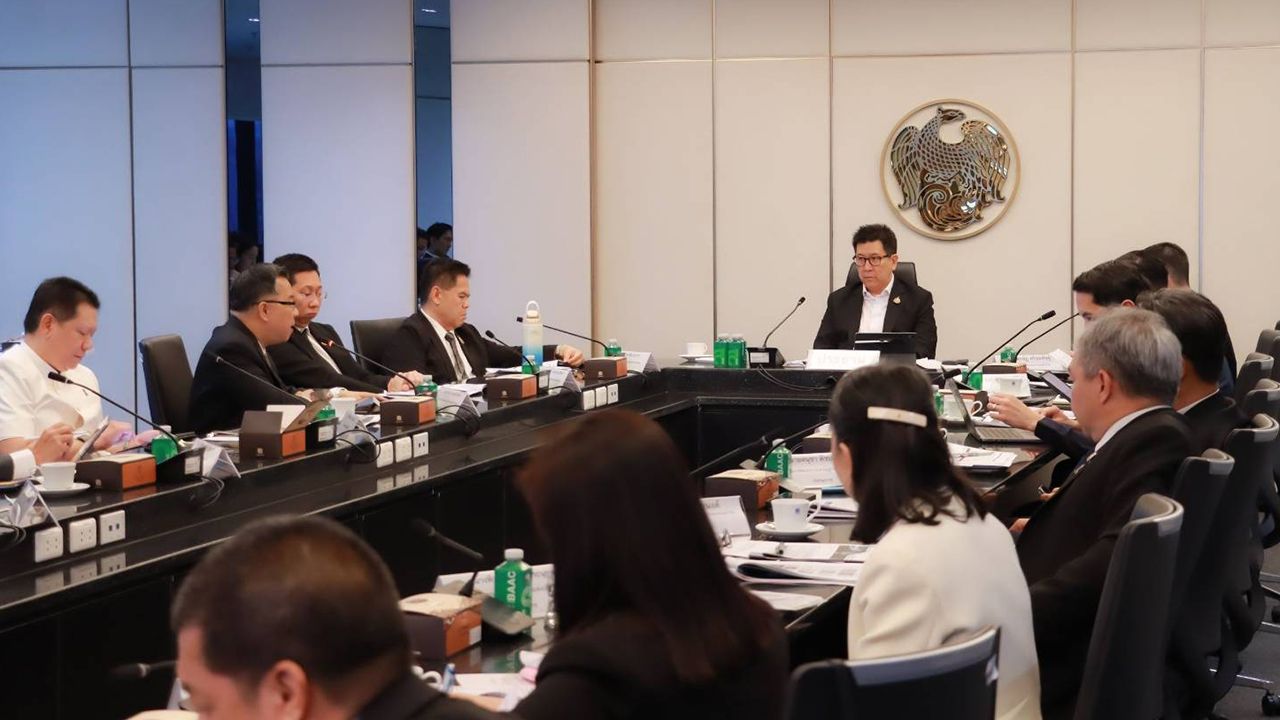 บอร์ดอีวีไฟเขียวปรับภาษีรถ EV นำเข้าไม่มีโรงงานจ่ายแพงขึ้น หนุนค่ายรถผลิต–ใช้ชิ้นส่วนไทย