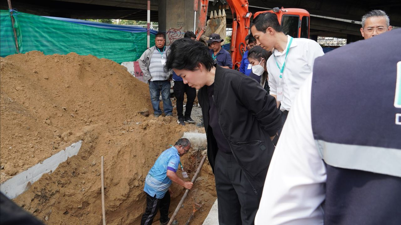 “ทีมสุดซอยพลังงาน” ติดตามภารกิจค้นหาจุดน้ำมันรั่วเป็นวันที่ 2 สั่งขุดเพิ่มเติมเร่งค้นหารอยรั่ว