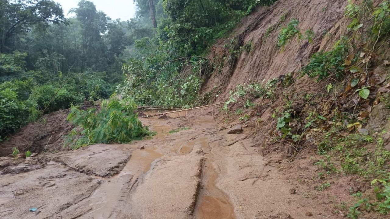 เฝ้าระวังด่วน ดินโคลนถล่ม "บ้านแม่หลองหลวง" อมก๋อย หลังดัชนีความชื้นในดินอยู่เกณฑ์วิกฤต