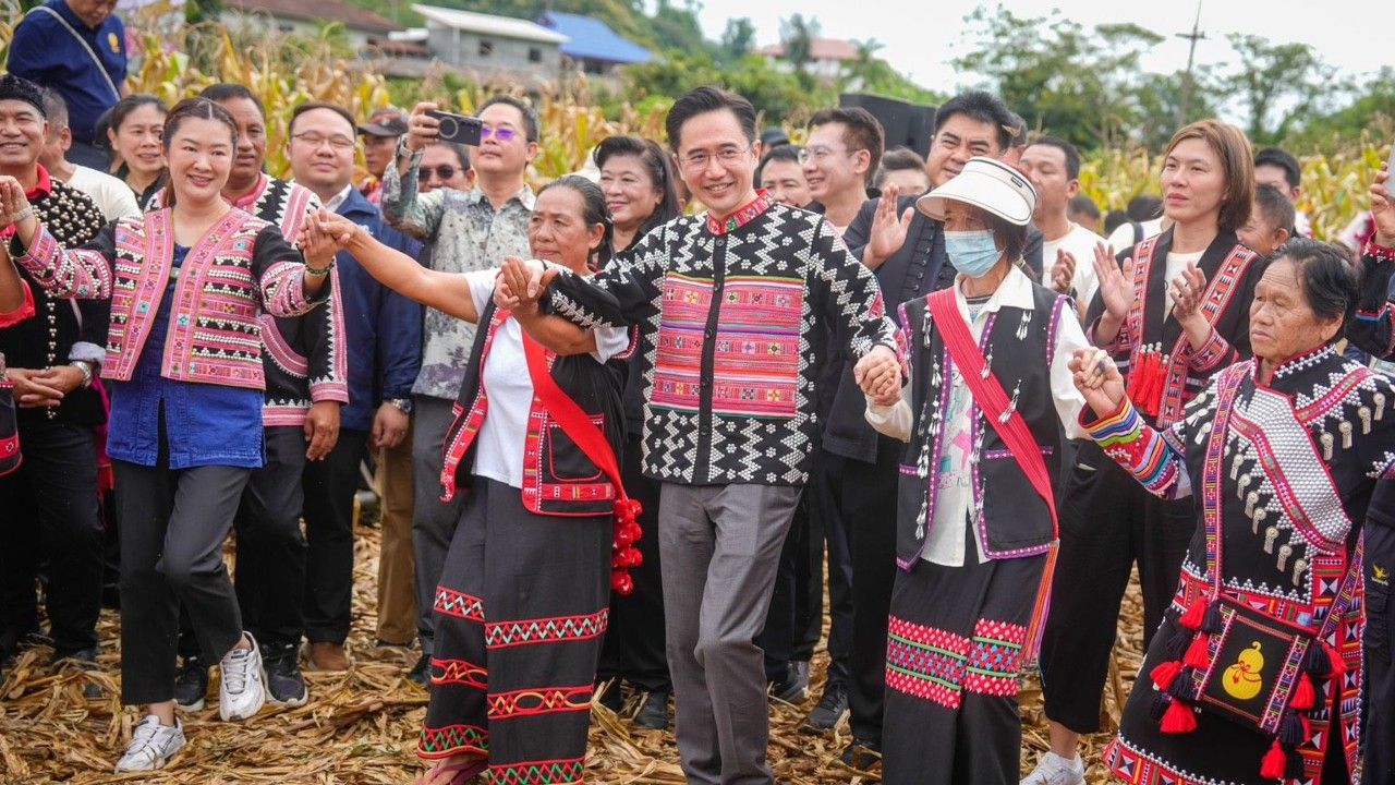 “ยศชนัน” ลุยเชียงราย ตามคืบหน้าโมเดล “เลิกเผา เป๋าตุง” แก้ PM2.5 ที่ต้นเหตุ