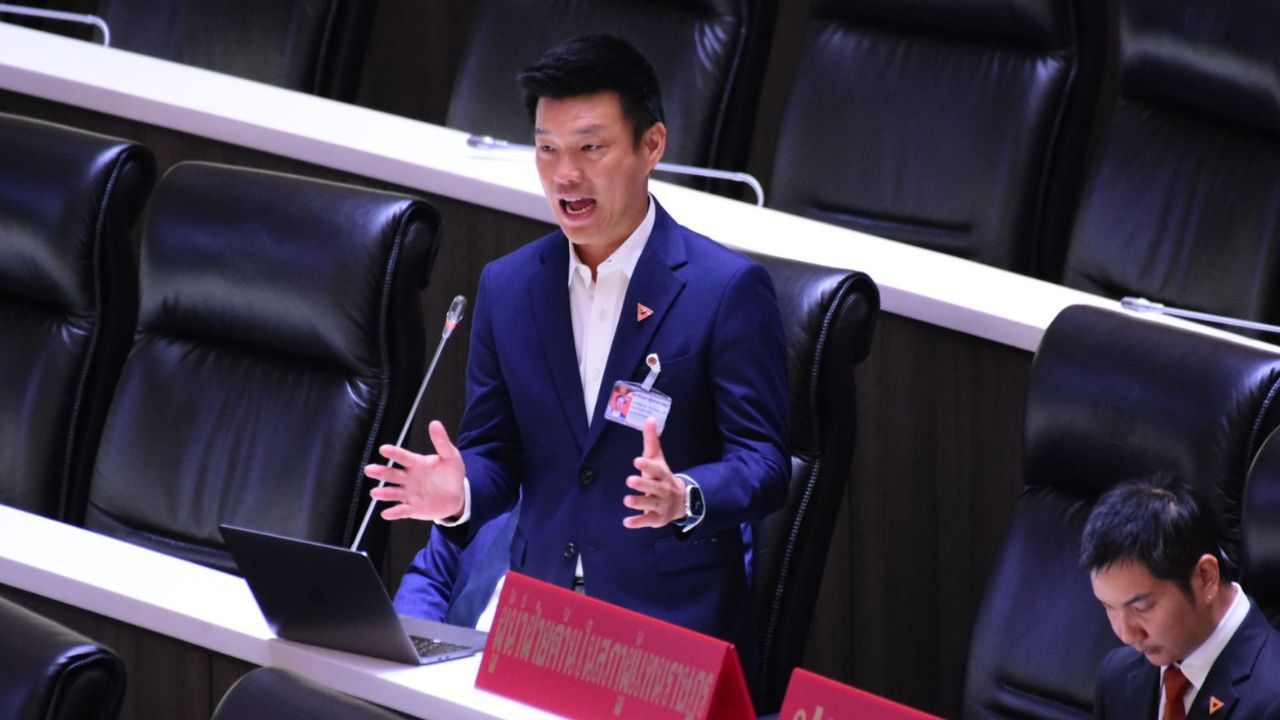 “ณัฐพงษ์” เสนอเพิ่มอำนาจท้องถิ่นแจ้งเตือนภัยน้ำท่วม ใช้ GIS ลดสูญเสีย ชงทำทะเบียนเครื่องจักร