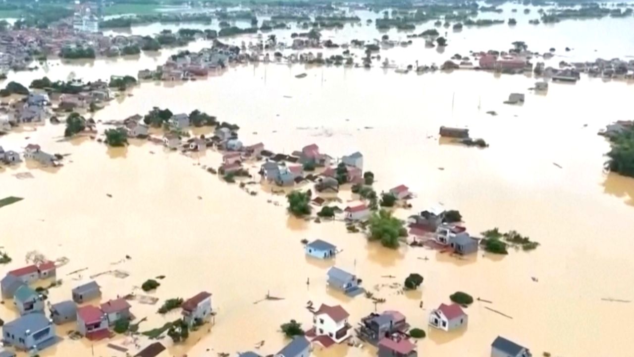 พายุไต้ฝุ่น “นาร์รา” ถล่มเวียดนามเหนือ ฝนตกหนัก น้ำท่วม-ดินถล่ม เสียชีวิต 1 ราย