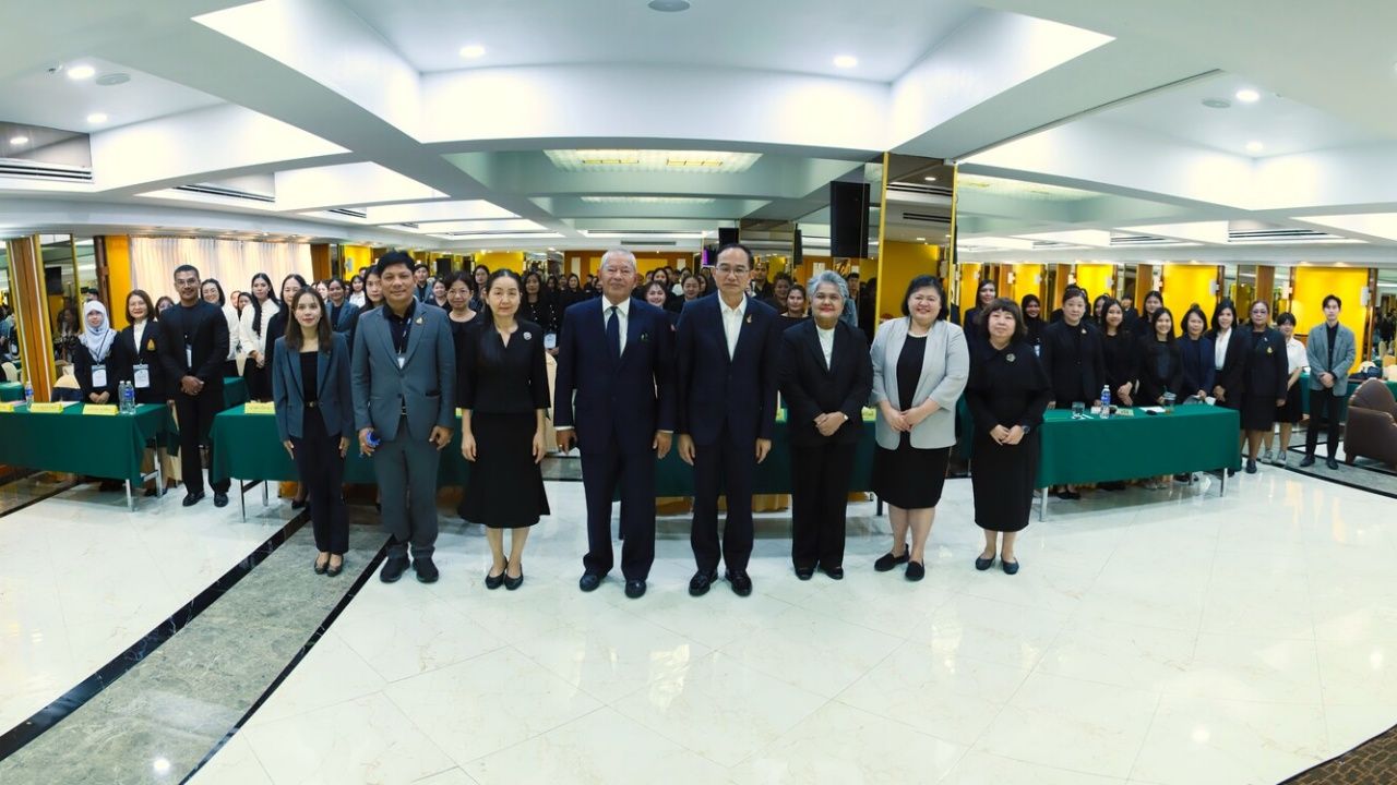 เปิดเวที "ครุวัฒนวิถี" ถอดบทเรียนครูต้นแบบ สู่การพัฒนาการศึกษาอย่างยั่งยืน