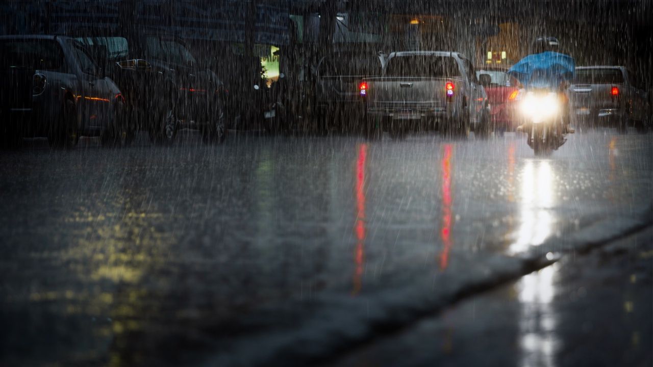 ประกาศฉบับ 5 เตือนจังหวัดเสี่ยง "ฝนตกหนักถึงหนักมาก" เฝ้าระวังน้ำท่วม น้ำป่าหลาก