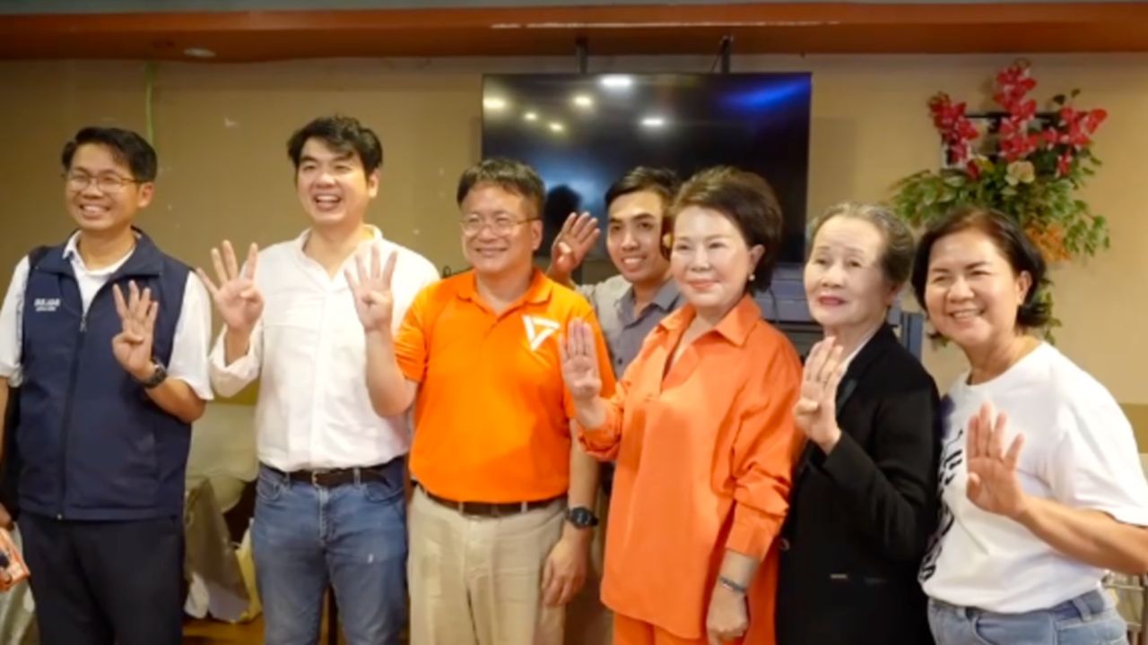 “ปิยบุตร” ลุยนนทบุรีช่วย “เดชรัต” หาเสียงชิงตำแหน่งนายก อบจ.