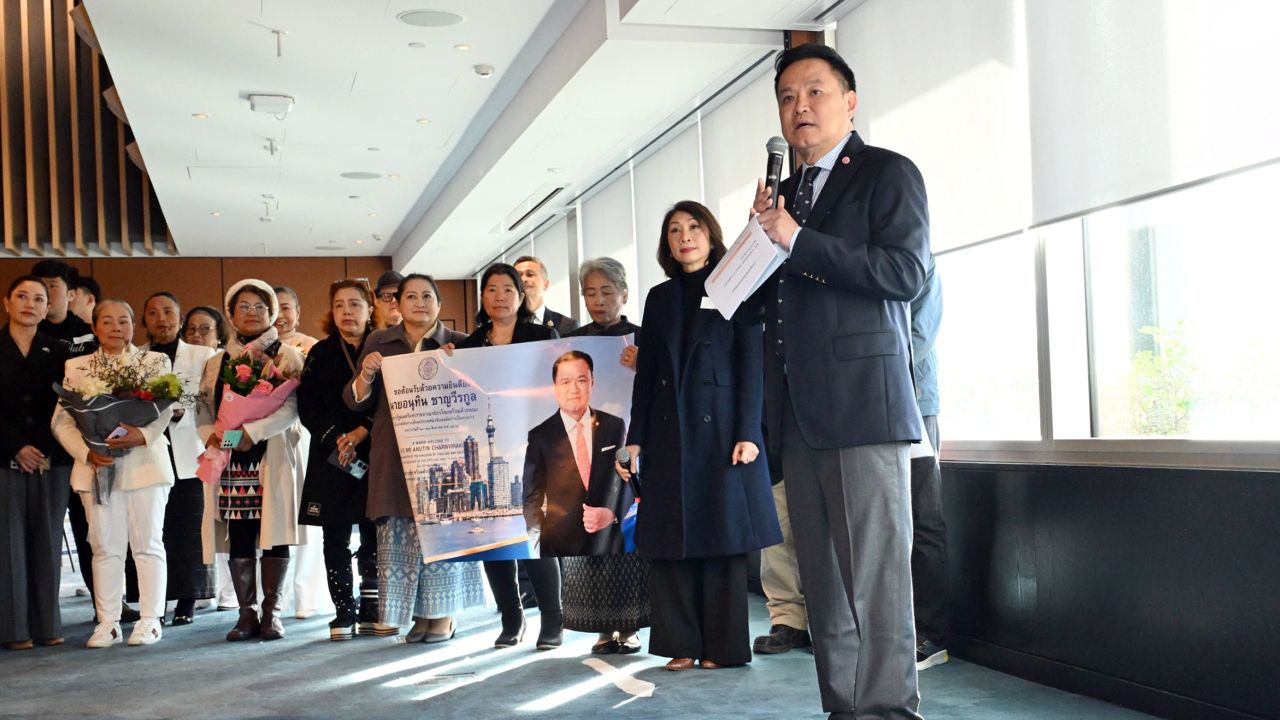 “อนุทิน” ปิดฉากเยือนนิวซีแลนด์ ยันรัฐบาลผสมมีเสถียรภาพ แย้มการบินไทยเตรียมฟื้นบินตรง