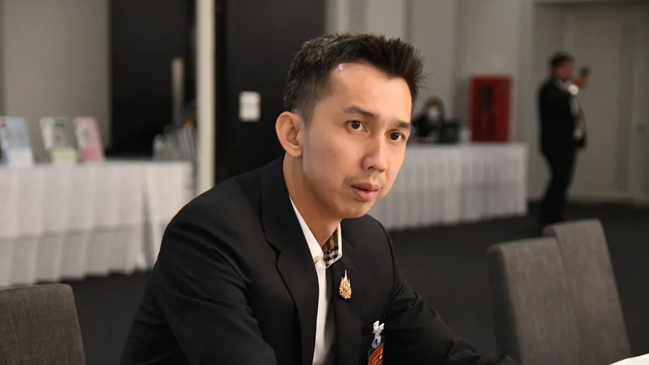 "ดีเอสไอ" สรุปสำนวน เห็นสั่งฟ้อง "ชนนพัฒฐ์" นัดเข้าพบอัยการคดีพิเศษพรุ่งนี้ 24 ส.ค.