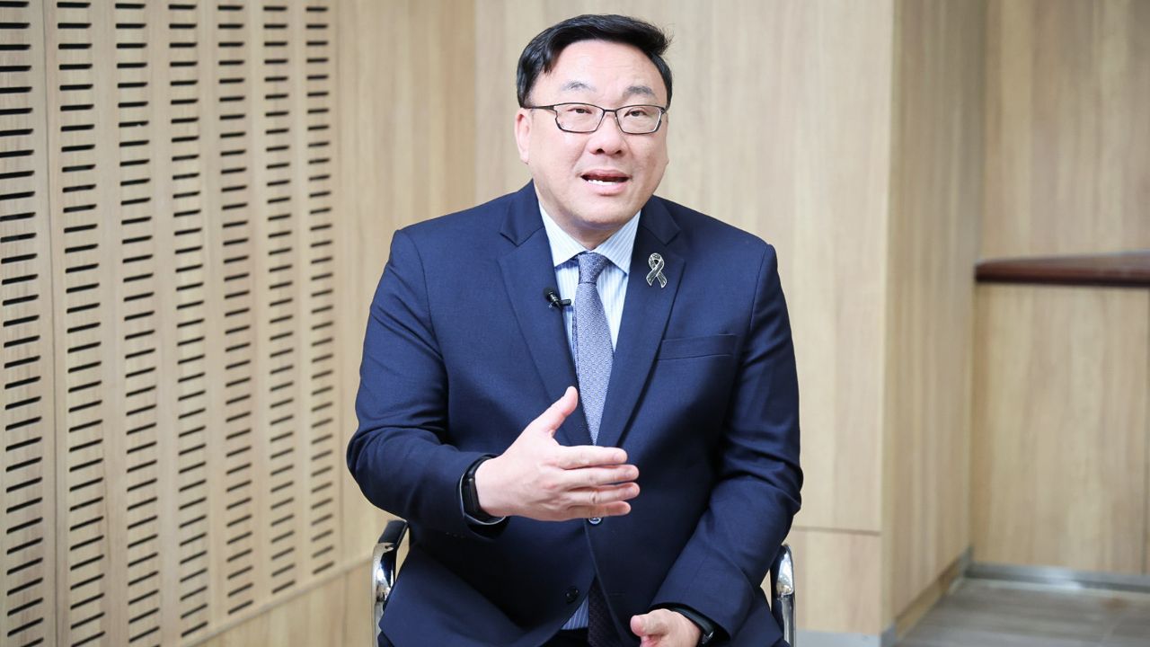 “จุลพันธ์” เผย ครม. ไฟเขียวกฎหมายแรงงาน ยกระดับสวัสดิการผู้รับงานไปทำที่บ้าน