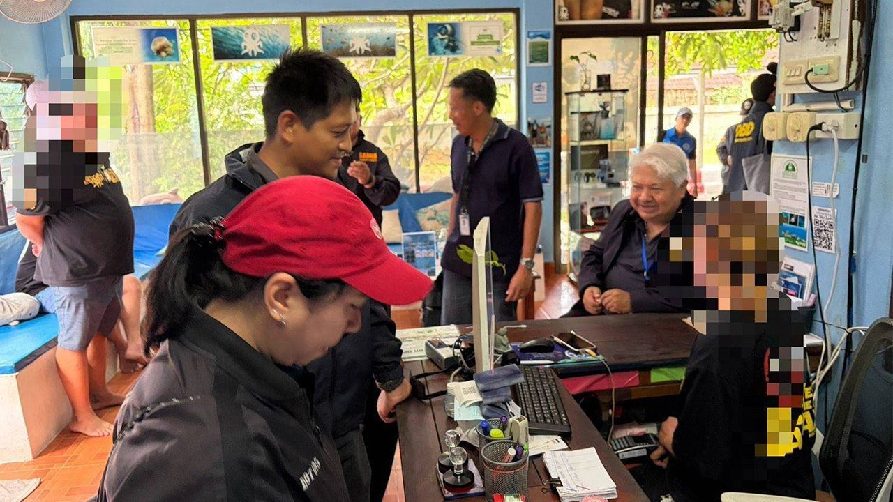 "พาณิชย์" ลุยตรวจนอมินีเกาะเต่า 12 แห่ง เพิกถอนใบอนุญาตบริษัททัวร์เถื่อนทันที