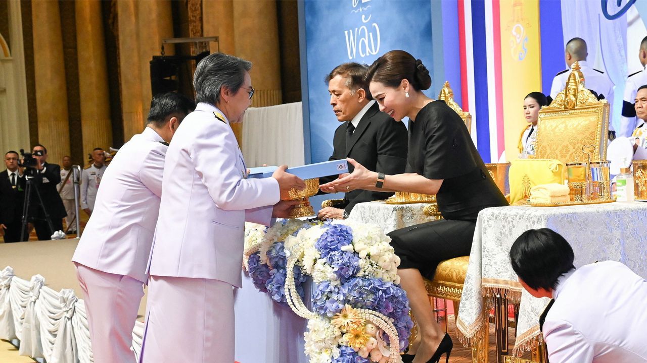ในหลวง-ราชินี ทรงเป็นองค์ประธาน งานมหกรรมกองทุนแม่ของแผ่นดิน 2569