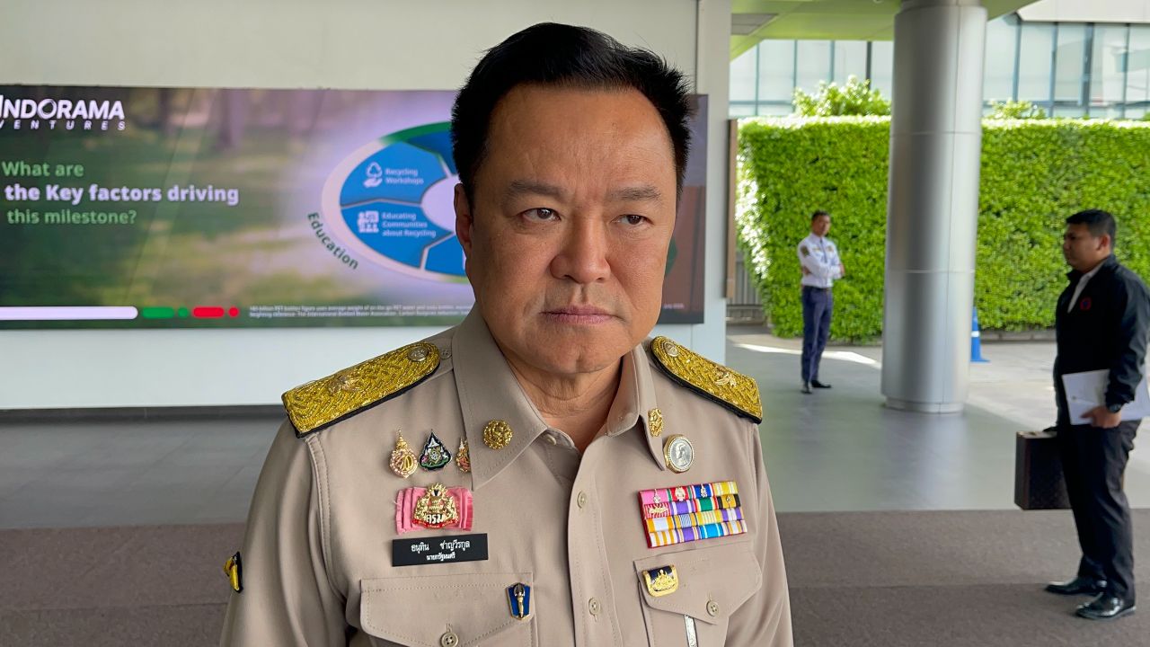 “อนุทิน” รับเสียใจไม่ได้ไปเยี่ยม “เกรียง” ก่อนหน้านี้ ปัดตอบพบ “ทักษิณ” ในงานศพ