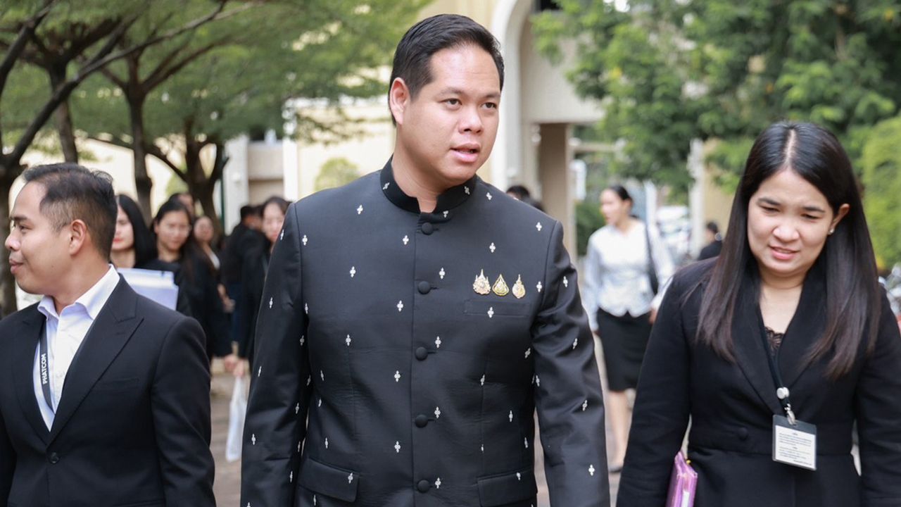"สรรเพชญ" ชี้ ครม.สัญจรสงขลา สร้างโอกาสใหม่ ย้ำงบฟื้นฟูน้ำท่วมเดินหน้าแล้ว
