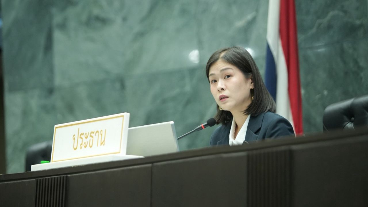 ประธานสภา กทม. เปิดไทม์ไลน์แจงคืบหน้า สก.ปชน. กดบัตรในสภา ชงตั้ง คกก. สอบข้อเท็จจริง 17 ส.ค. นี้
