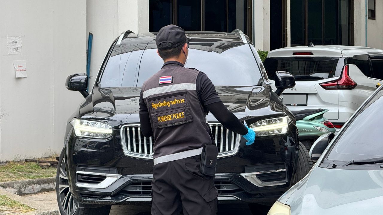 พบปืน 2 กระบอกในรถ "นายก อบจ.นนทบุรี" ผบช.ภ.1 ยันตรวจสอบแล้วไม่มีการใช้ยิงสวน