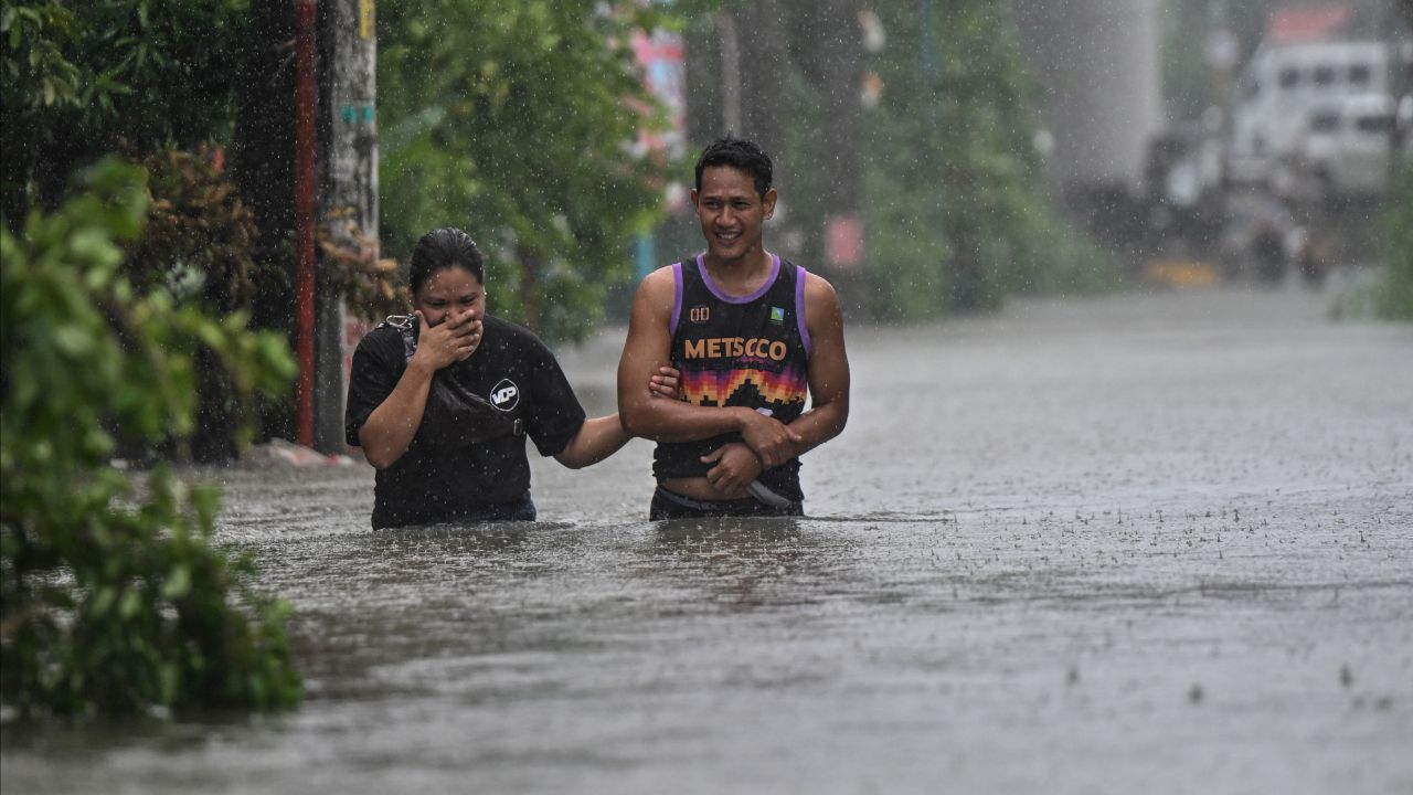 ฟิลิปปินส์อ่วม ฝนตก 9 วันติด ทำน้ำท่วม-ดินถล่ม คร่าแล้ว 16 ศพ
