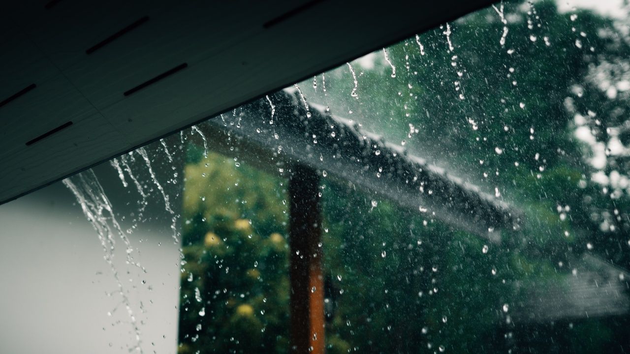 กรมอุตุฯ เตือนระวังอันตรายจาก "ฝนตกหนัก" อาจเกิดน้ำท่วมฉับพลัน-น้ำป่าไหลหลาก