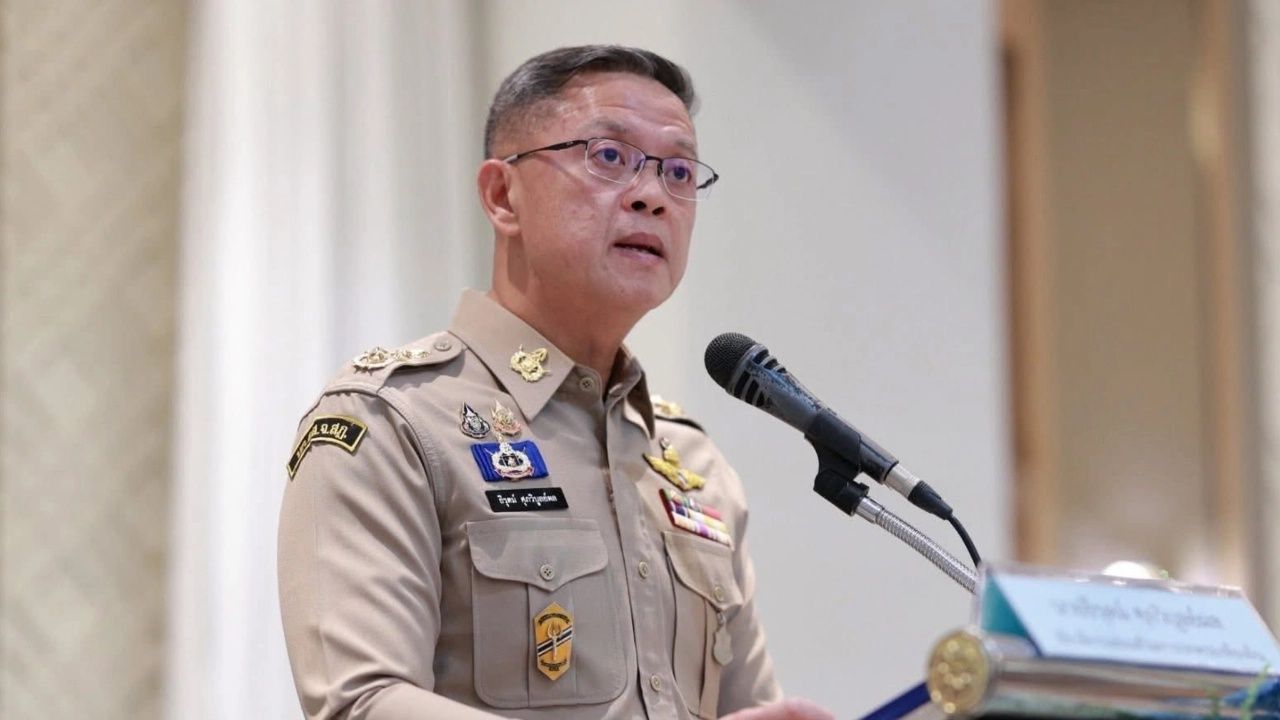 กองปราบ แจ้ง 6 ข้อหาหนัก ฟัน อดีตอธิบดี สถ. คดีโกงสอบท้องถิ่น ประสาน ปปง.เช็กเส้นเงิน