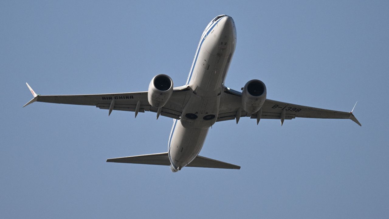 FAA สั่งตรวจ "โบอิ้ง 737 MAX" กว่า 470 ลำ หลังพบรอยร้าวโครงสร้างเครื่องบิน
