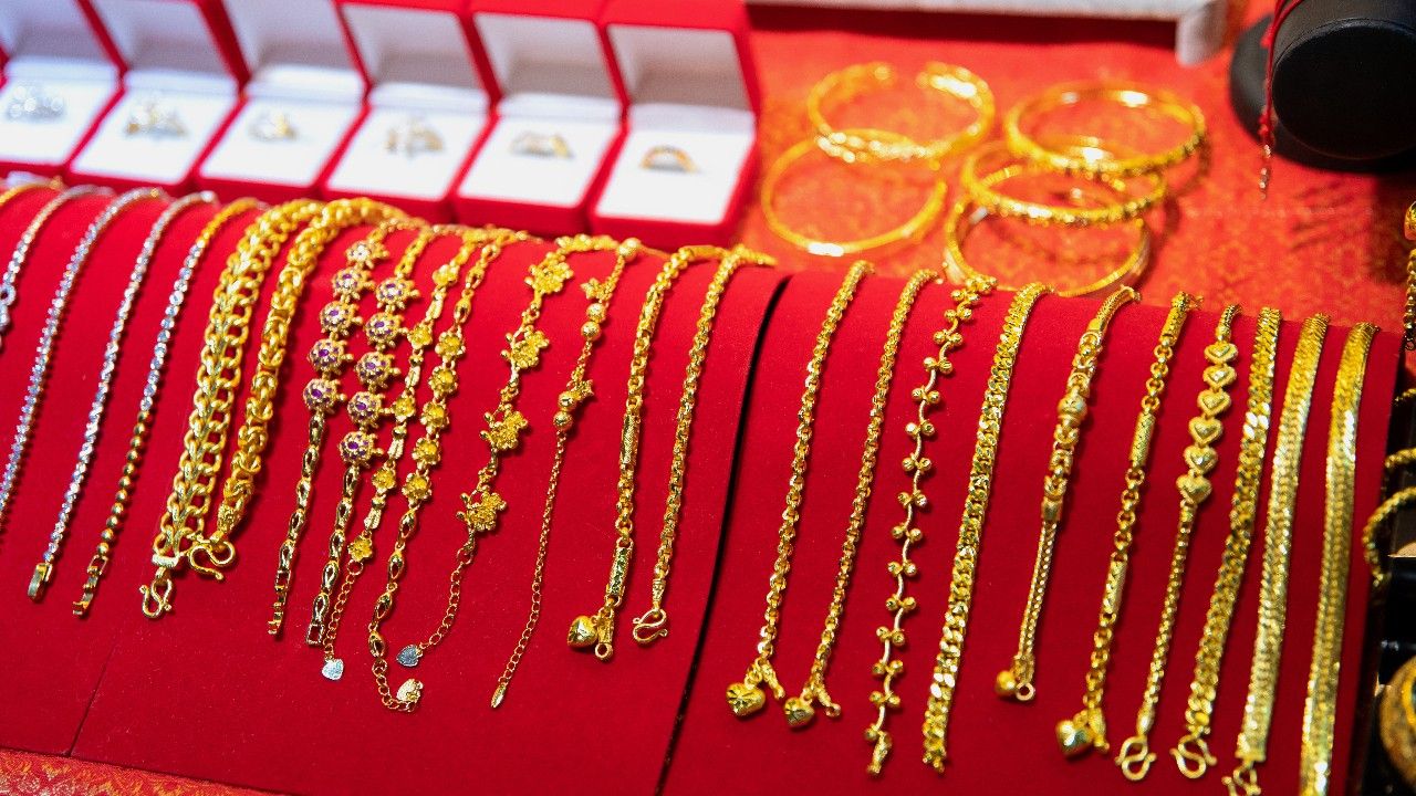 อัปเดตราคาทองวันนี้ 8 ส.ค. 69 ปิดตลาดปรับขึ้น 450 บาท ทองรูปพรรณขาย 68,650 บาท