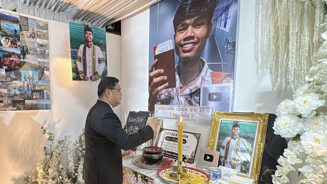 อธิการบดีจุฬาฯ ยกย่อง "ฮลุน โซโล่" เป็นเยาวชนต้นแบบ สะท้อนคุณค่าของทุนจุฬาฯ ชนบท