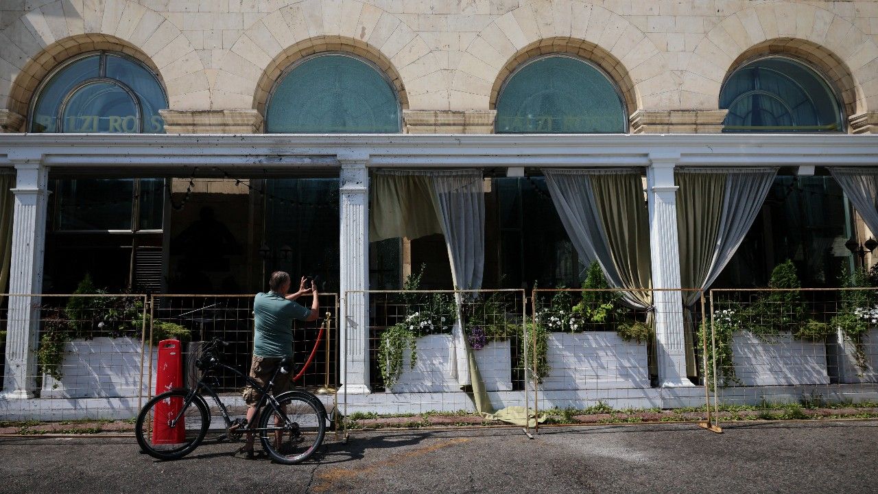 นายกเทศมนตรีมอสโกชี้เหตุระเบิดร้านอาหารเป็น "ก่อการร้าย" ดับ 3 เจ็บอย่างน้อย 21 ราย
