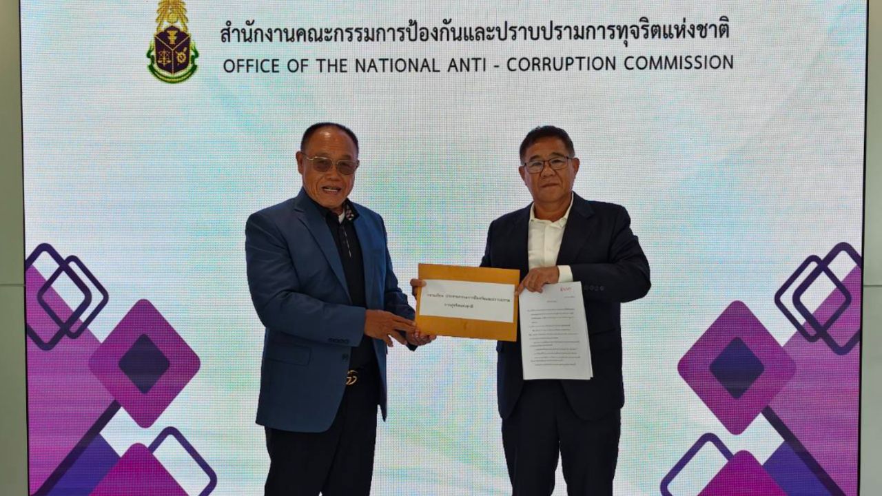 “พ่อโฟกัส” ยื่นเทปหลักฐานเสียบบัตรประชุมสภากทม. ให้ ป.ป.ช. สอบสก.พรรคประชาชนแล้ว