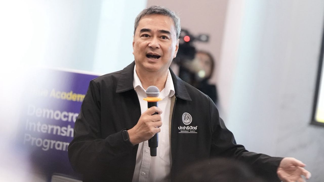 “มาร์ค” ฉะฟ้องปิดปาก “ยิ่งชีพ” iLaw ไม่ถูกต้อง แนะรัฐบาลแก้ไฟใต้ต้องเดิน 2 ขา