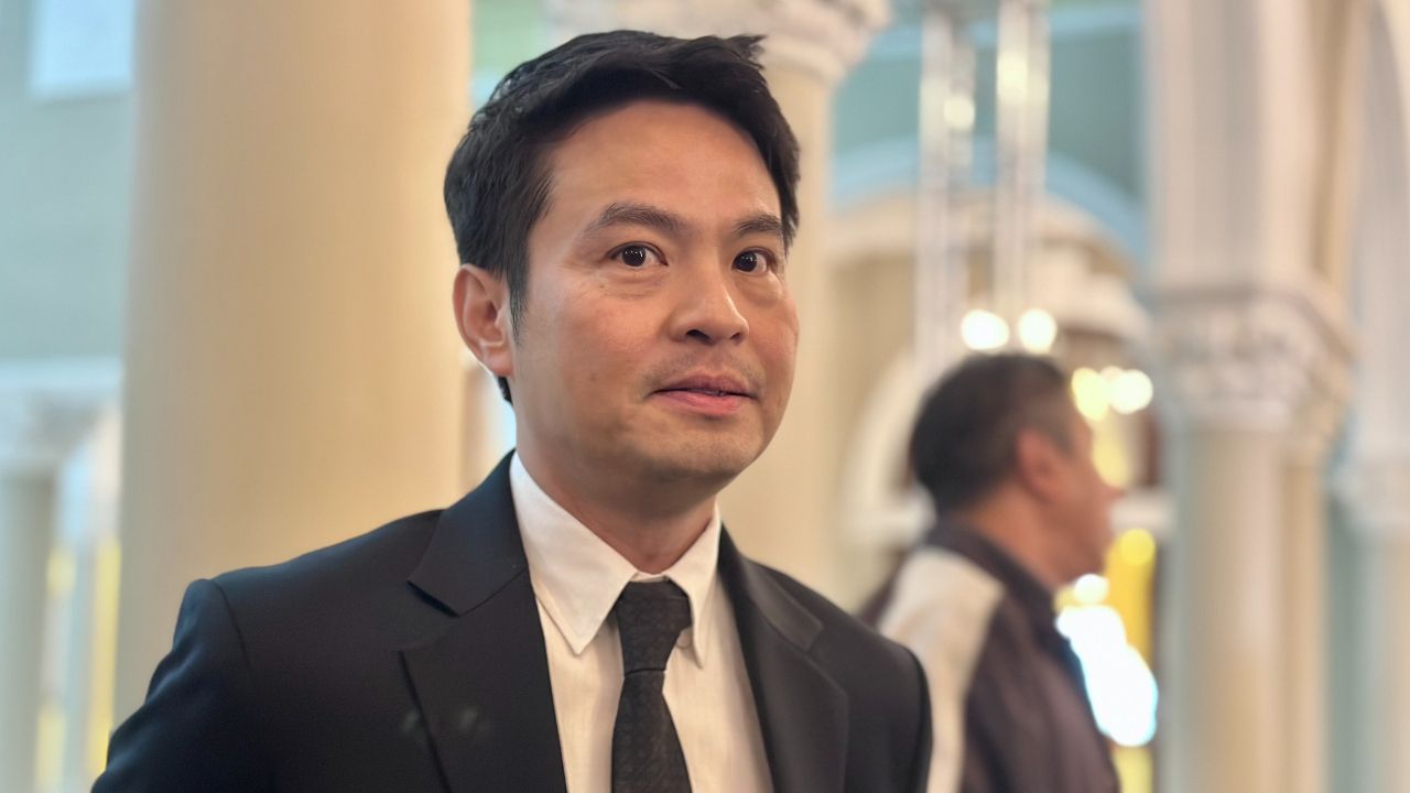 “ภราดร” ชี้ฟ้อง “เป๋า” iLaw เป็นเรื่องของภูมิใจไทย แต่ส่วนตัวคุยกันได้ มองอาจติดกับดัก
