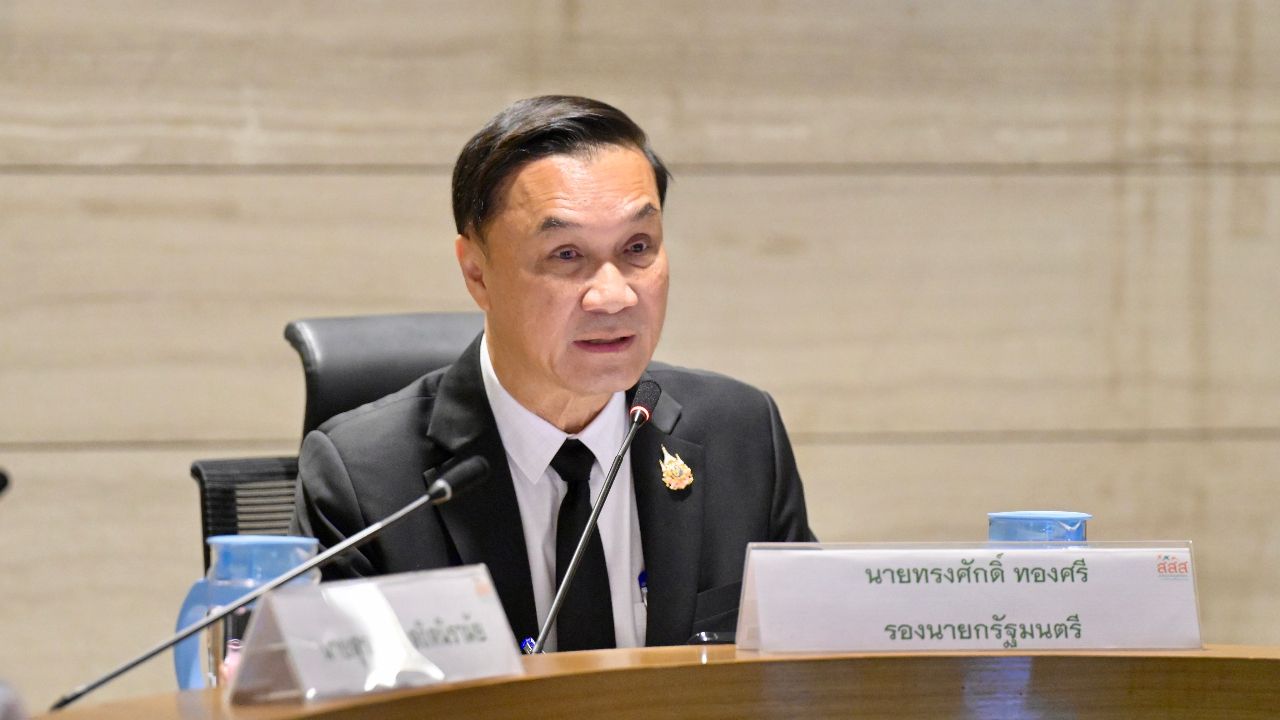 “ทรงศักดิ์” ยันรัฐบาลเดินหน้าดันร่างกฎหมายอากาศสะอาด ร่วมแก้ปัญหาฝุ่น PM2.5