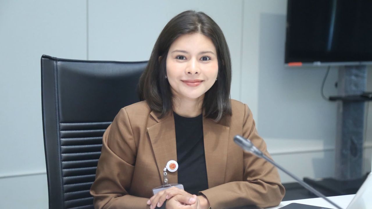 “สส.ลิซ่า” ปูดคนในภูมิใจไทย ซัด ครม.ลูกเทพ มือไม่ถึง ยัน อภิปรายไม่ไว้วางใจรัฐบาลปีนี้
