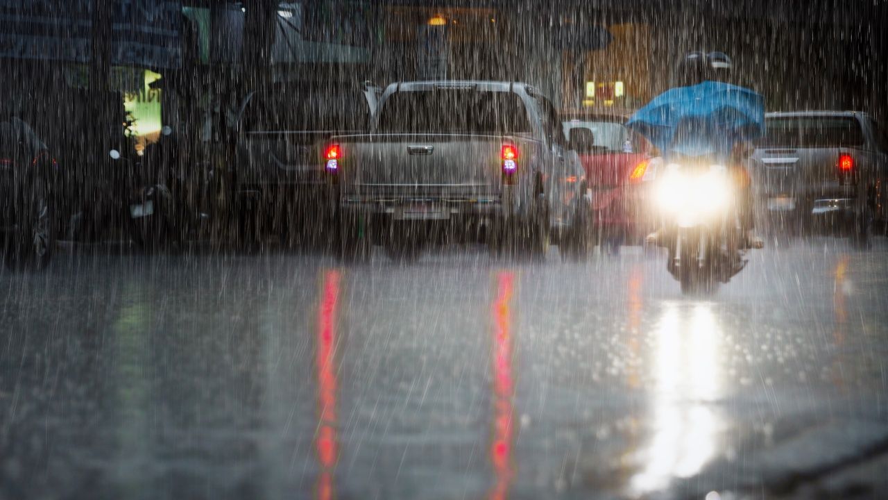 กรมอุตุฯ เตือนฝนตกหนักถึงหนักมาก ฉบับที่ 14 อาจเกิดน้ำท่วมฉับพลัน-น้ำป่าไหลหลาก