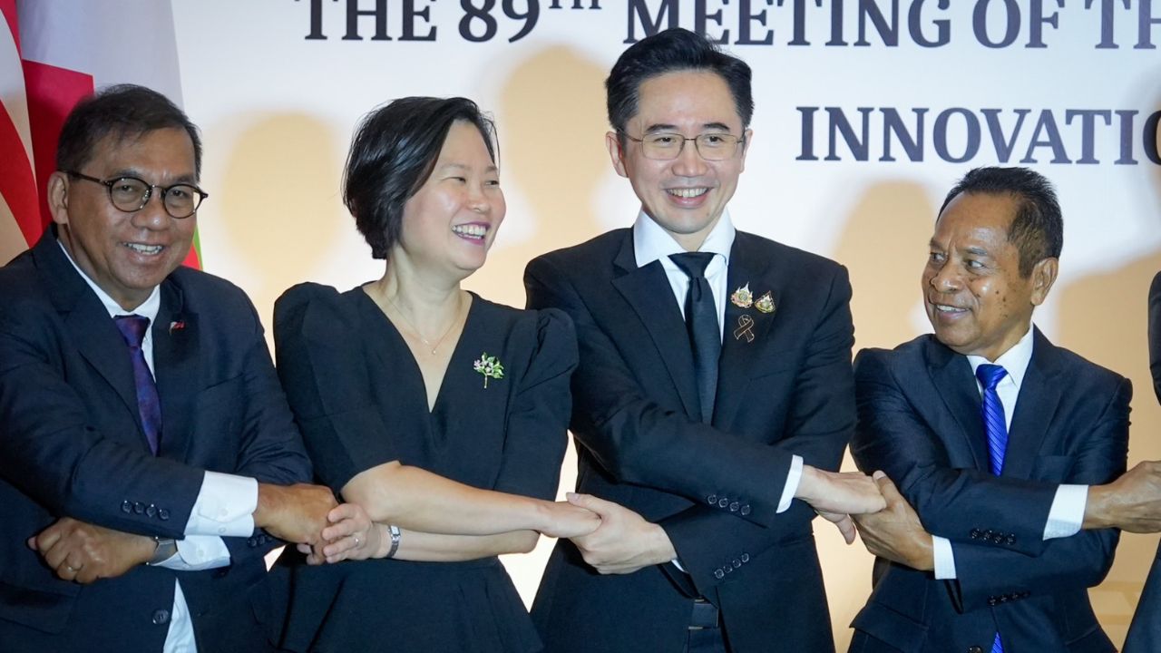 “ยศชนัน” หนุนร่าง “ASEAN CHIPS ACT” พร้อมยกระดับไทยเป็นศูนย์กลางนวัตกรรมภูมิภาค