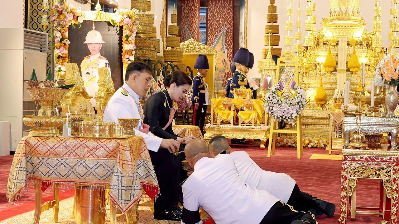 ในหลวง-ราชินี เสด็จฯ ทรงบำเพ็ญพระราชกุศลปัณรสมวาร "พระองค์ภา" สิ้นพระชนม์