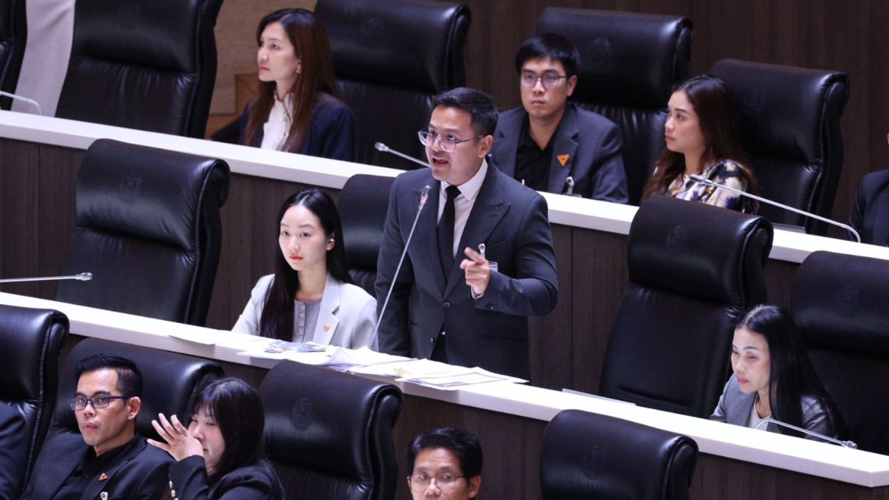 “เอกราช” แฉ 3 ปีศาจ “ทหารผี - วิจัยผี - รมต.ปีศาจ” กัดกินงบกลาโหมของประเทศ