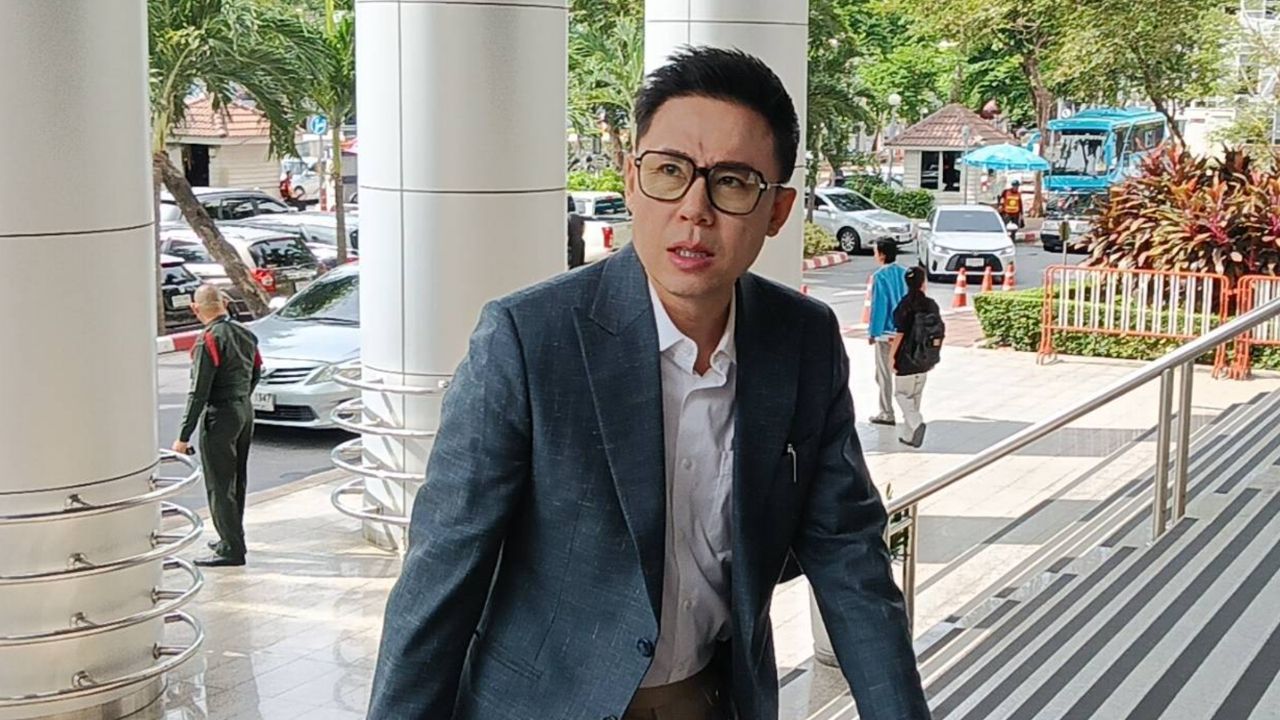 ศาลไม่ถอนประกัน “ทนายตั้ม” แต่ออกเงื่อนไขเพิ่มเติม ห้ามออกสื่อวิจารณ์พยานหลักฐาน