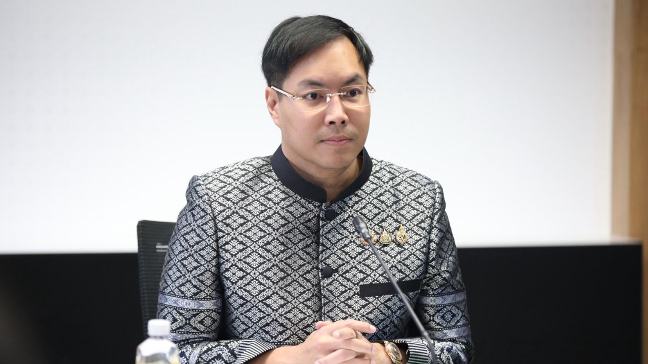 “อัครนันท์” เดินหน้า ศูนย์พิทักษ์สิทธิฯ สถานศึกษาเอกชน ต้องปลอดภัยมาตรฐานเดียวกัน