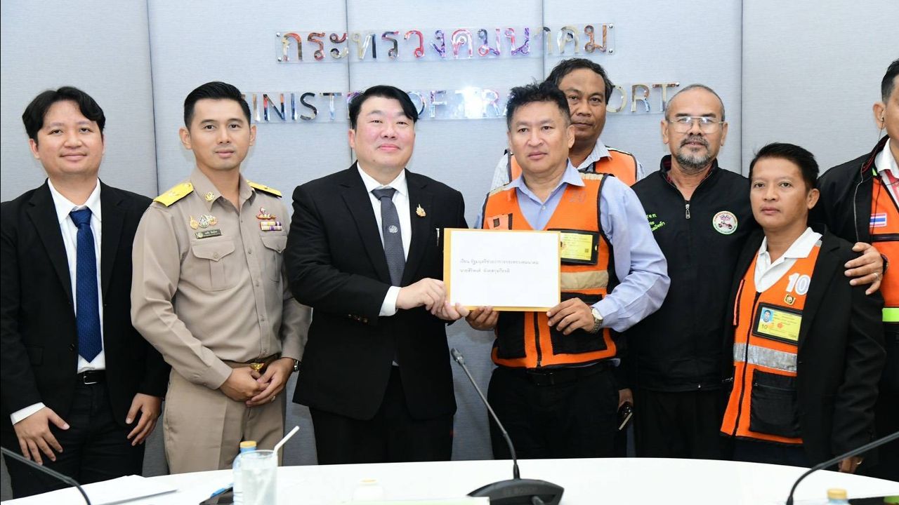 “สิริพงศ์” ถกสมาคมวิน EV รับประสาน กทม. เร่งรัดเปิดประชุมการรับลงทะเบียนผู้ขับวิน