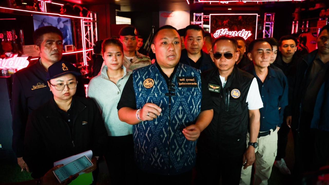 มท.2 สนองคำสั่ง มท.1 เปิดฉากสงครามยาเสพติดเขย่าภูเก็ต