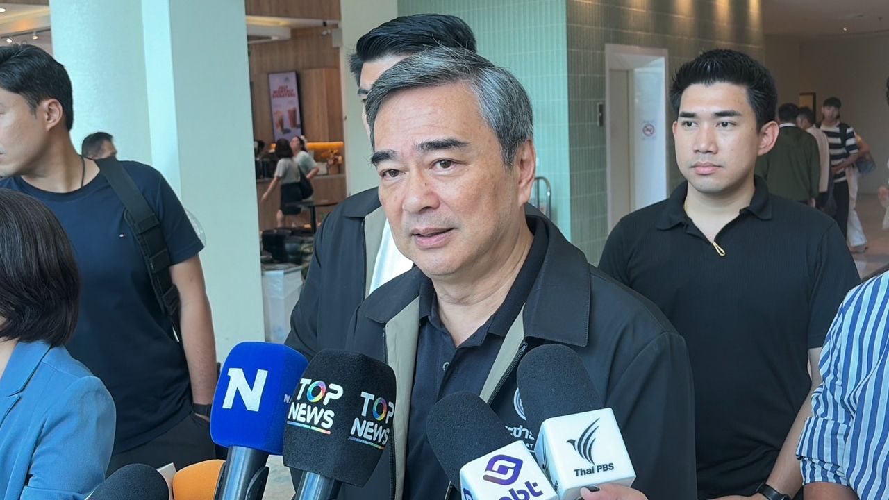 “อภิสิทธิ์” เร่งรัฐบาลตรวจสอบ ประชาชนอุทธรณ์เยียวยาน้ำท่วมหาดใหญ่-สงขลา