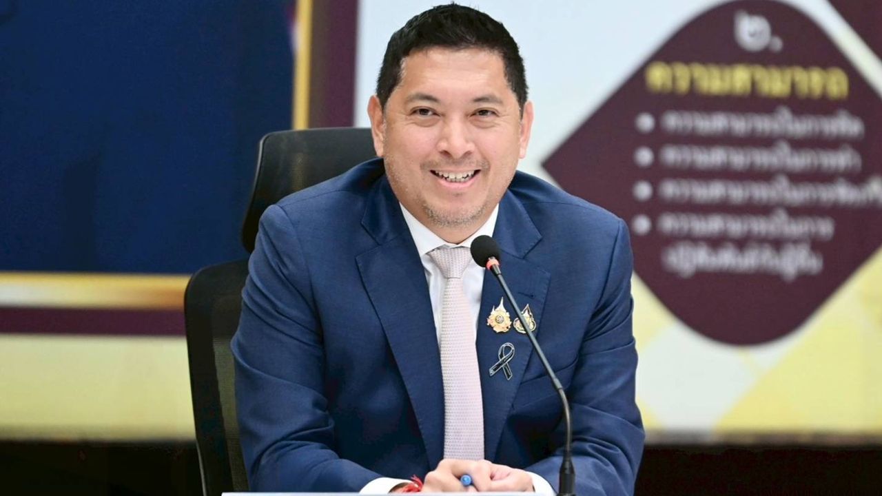 พม.เตรียมมอบโล่ ให้ “น้องเนเน่ รอยัล” ในฐานะเยาวชนผู้สร้างแรงบันดาลใจ ให้เด็กไทยกล้าฝัน กล้าทำ
