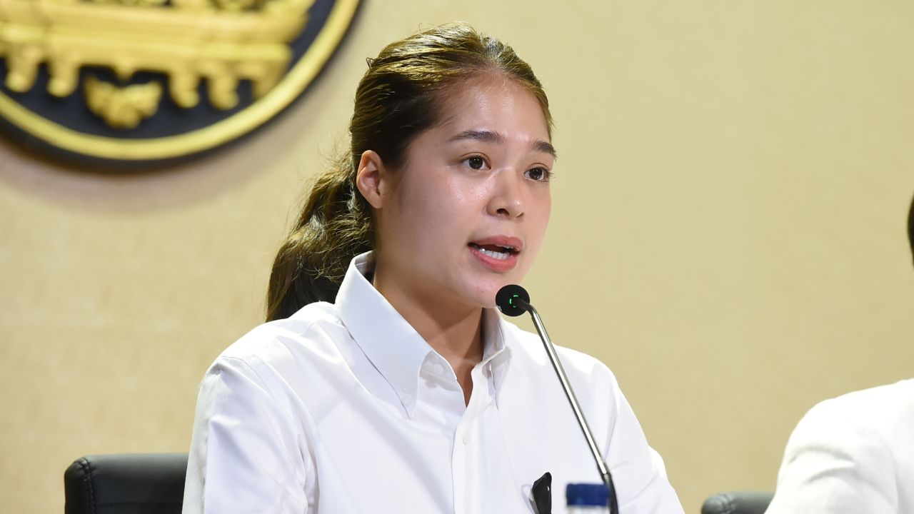 กัญชาไม่เสรี รัฐบาลย้ำ สธ. คุมเข้มช่อดอก ซื้อ-ขายต้องมีใบสั่งแพทย์ ลักลอบนำออกนอก เจอคุก 10 ปี