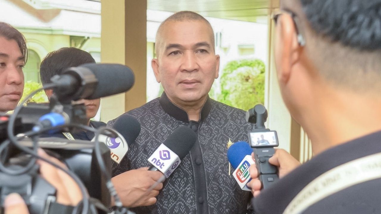 ดีเอสไอ จับ “โค้ชเจมส์” คาสนามบิน-ยัน “ภาวุธ” มีน้ำหนักเพียงพอขอหมายจับได้