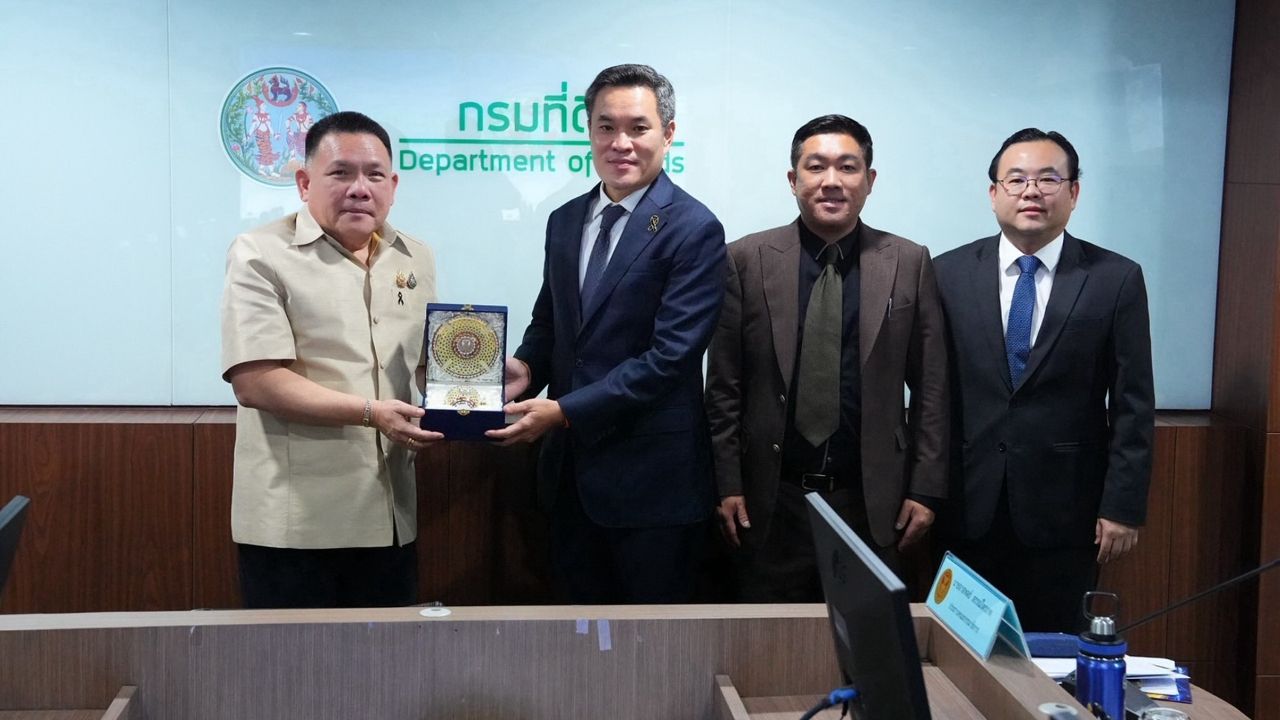 กมธ.ป.ป.ช. ยกคณะศึกษาดูงานกรมที่ดิน เร่งสกัด “นอมินีต่างชาติ” ฮุบที่ดินภูเก็ต