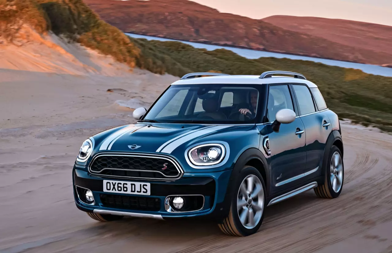 อเนกประสงค์บนความหรู รีวิว MINI NEW COUNTRYMAN F60 2017
