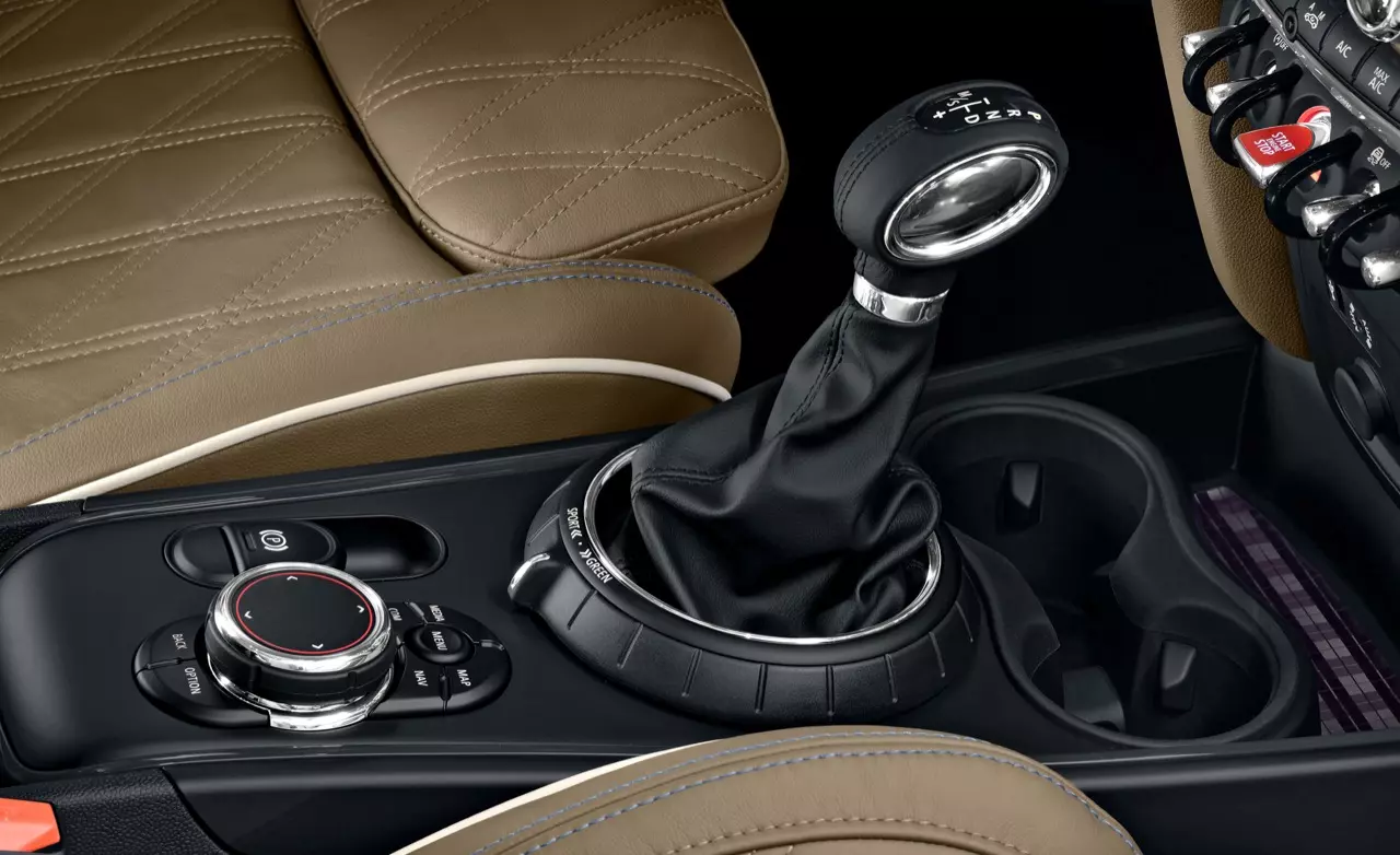 อเนกประสงค์บนความหรู รีวิว MINI NEW COUNTRYMAN F60 2017