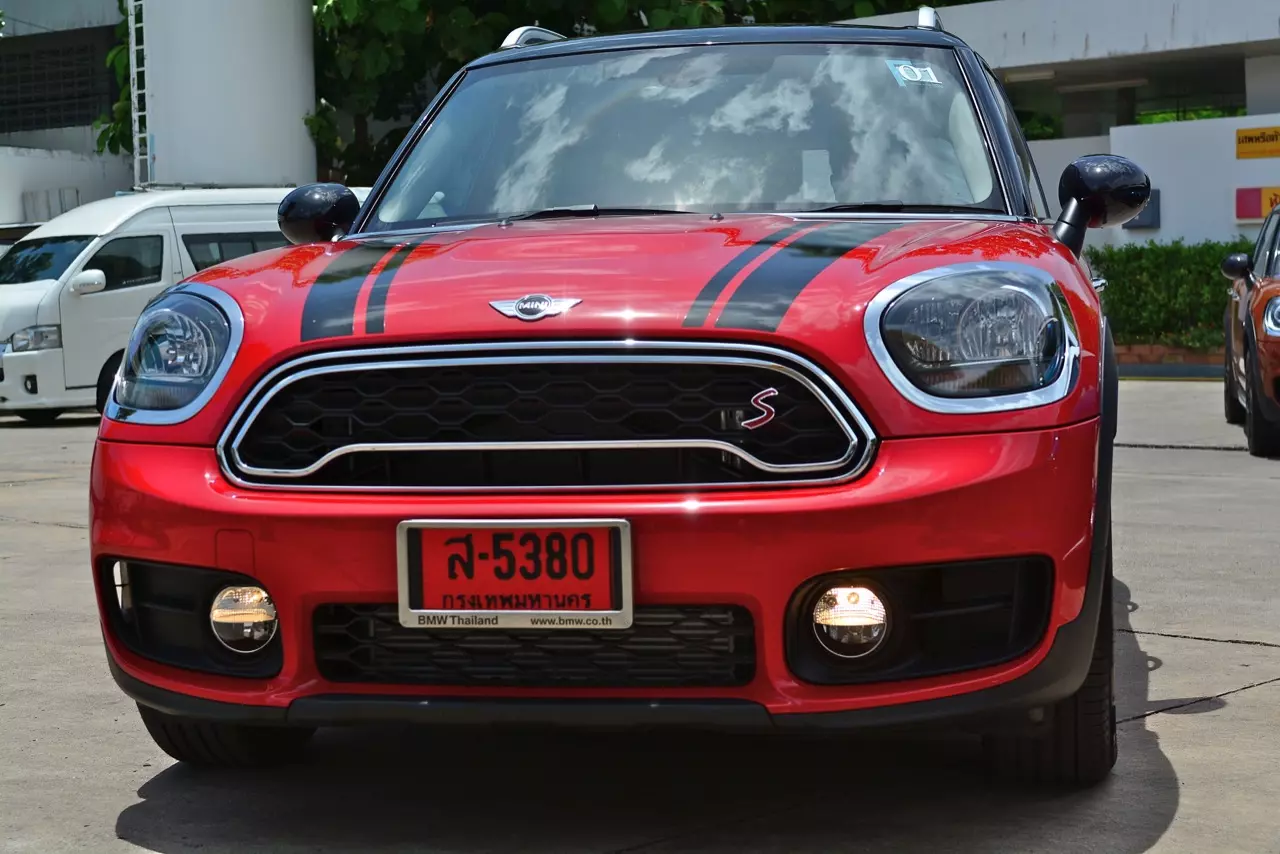 อเนกประสงค์บนความหรู รีวิว MINI NEW COUNTRYMAN F60 2017