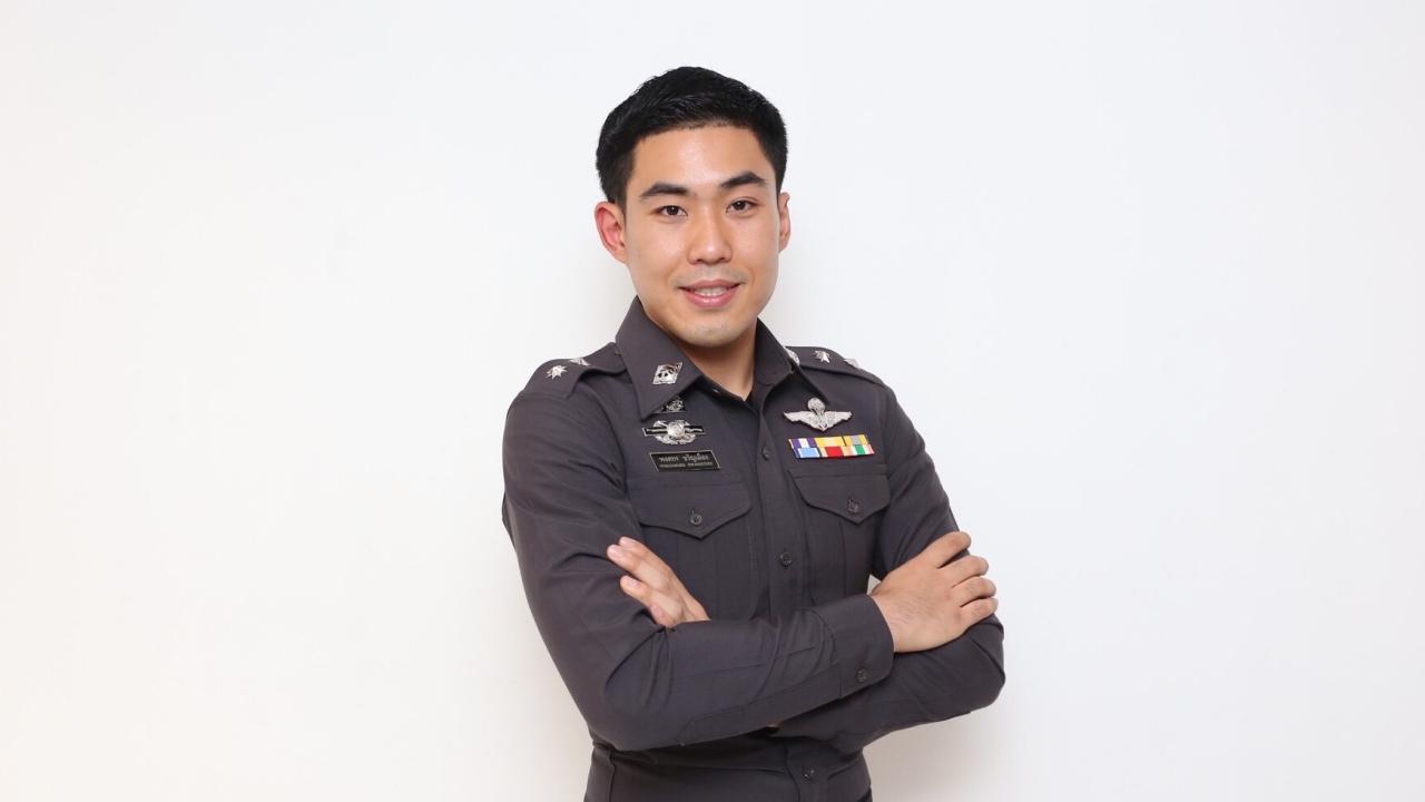 ร.ต.ท.พงศกร ขวัญเมือง รอง สว.สอบสวน สน.ทุ่งมหาเมฆ