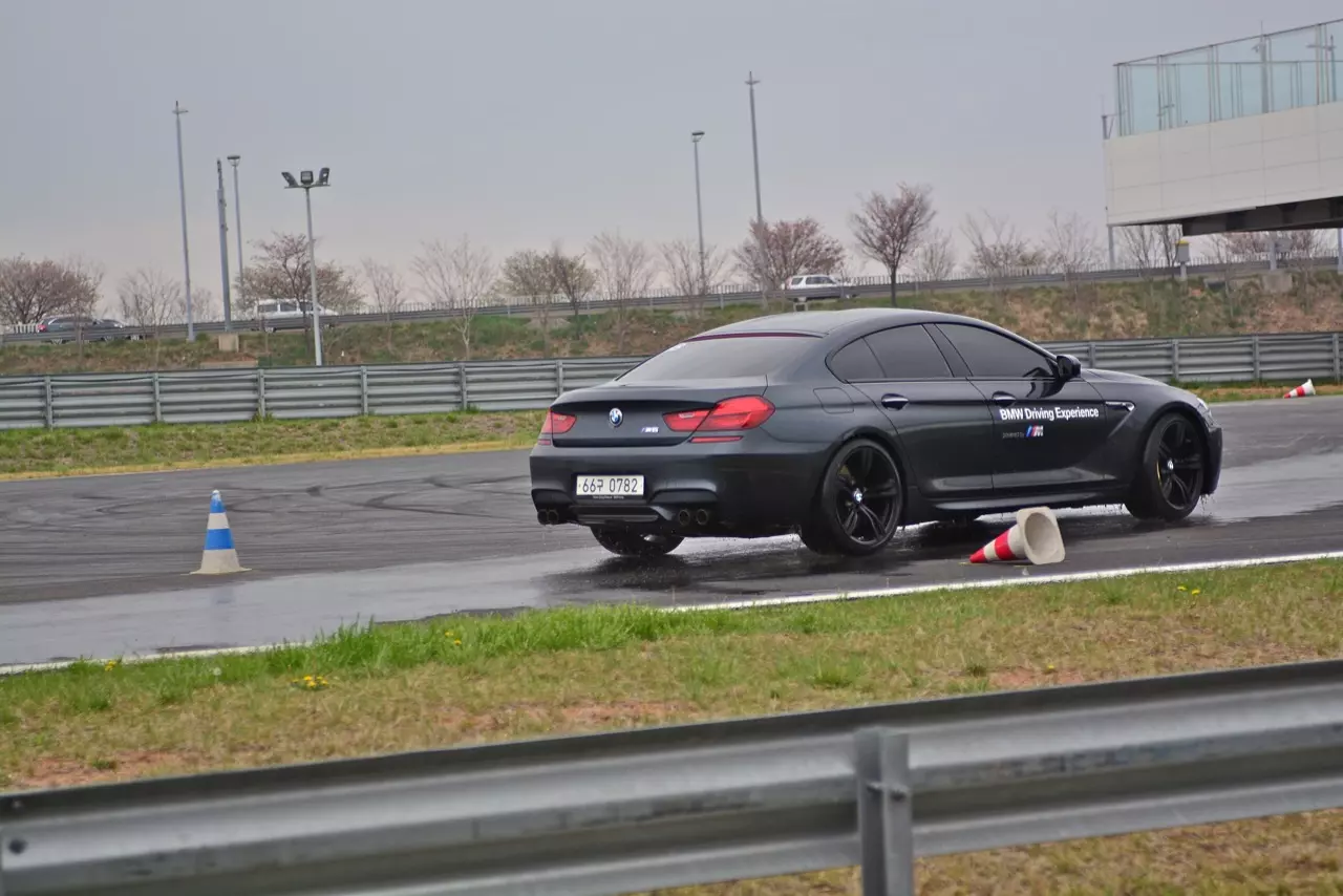 ลองของแรง BMW M6 F13