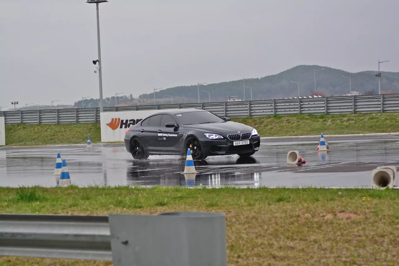 ลองของแรง BMW M6 F13